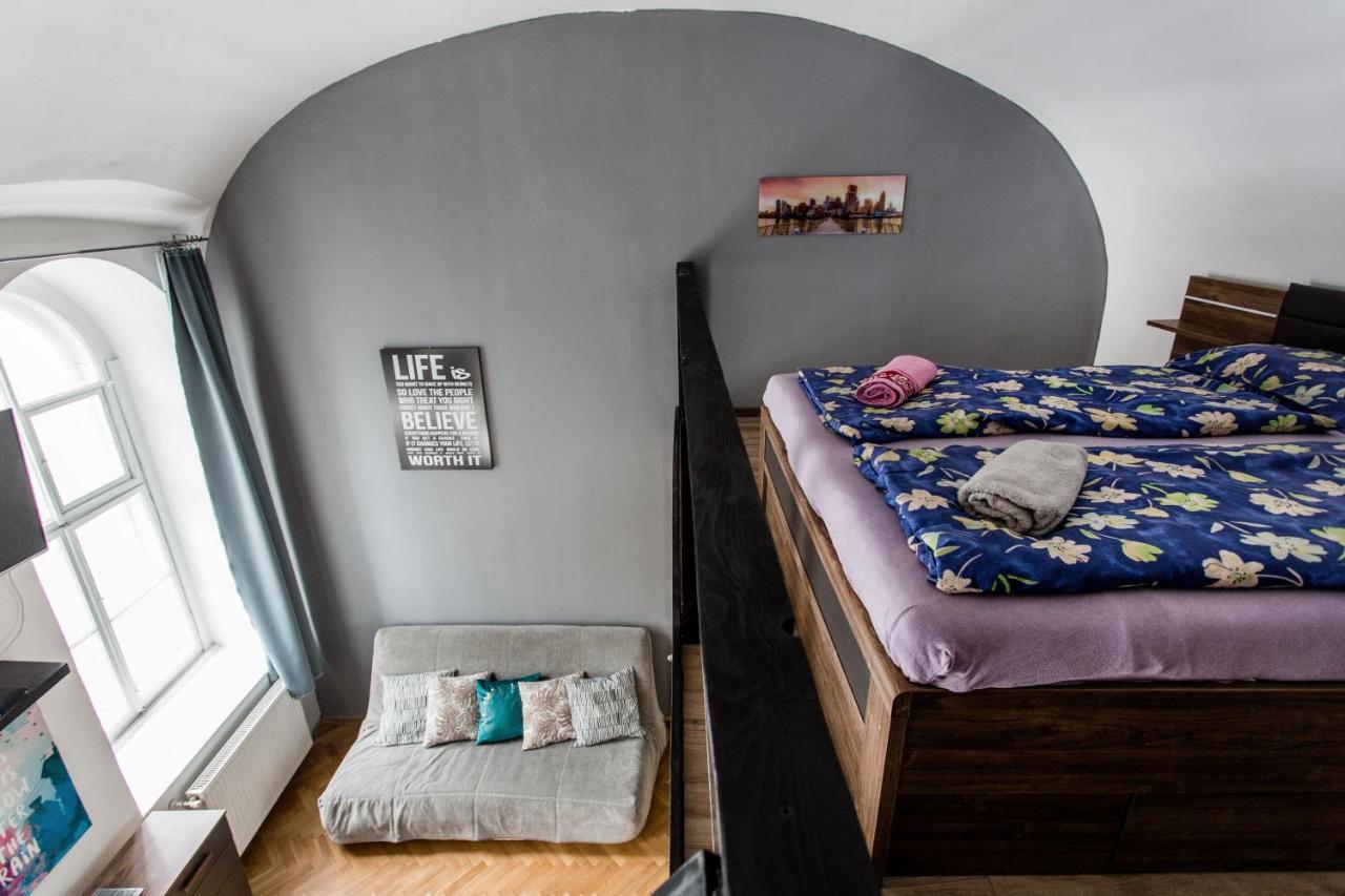 Mickey'S Chain Bridge Apartments Будапеща Екстериор снимка