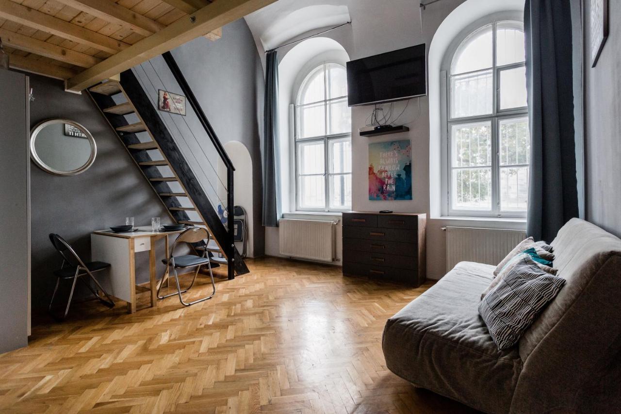Mickey'S Chain Bridge Apartments Будапеща Екстериор снимка